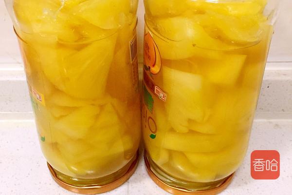 菠萝炒肉菠萝要泡盐水吗,菠萝咕咾肉菠萝要泡盐水吗