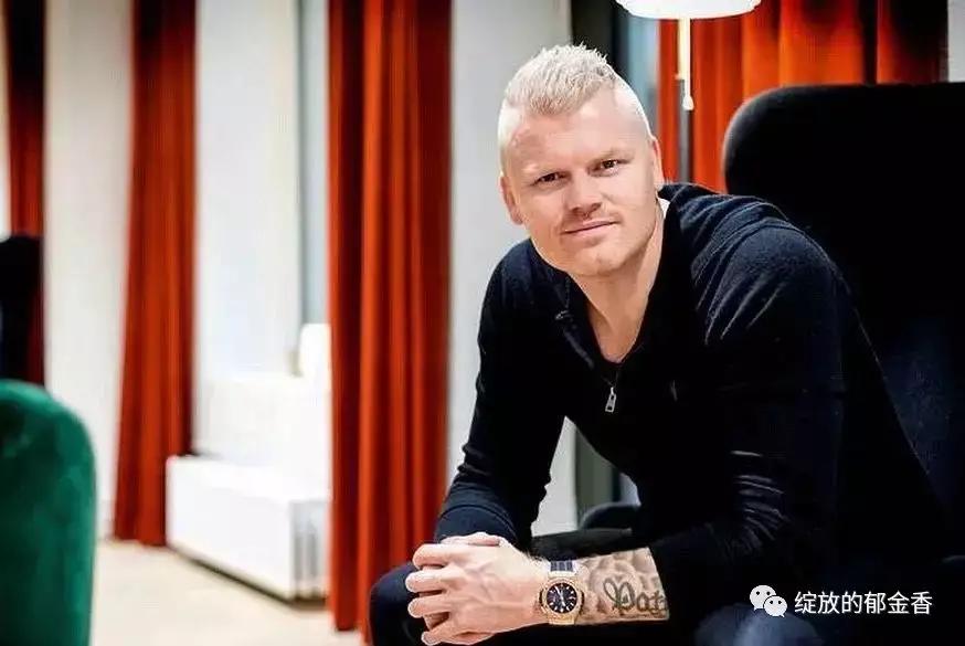 足坛后卫都有哪些,约翰里瑟中卫