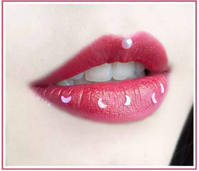 mac新款透明口红baroque,mac最值得买的8支口红仙女必备