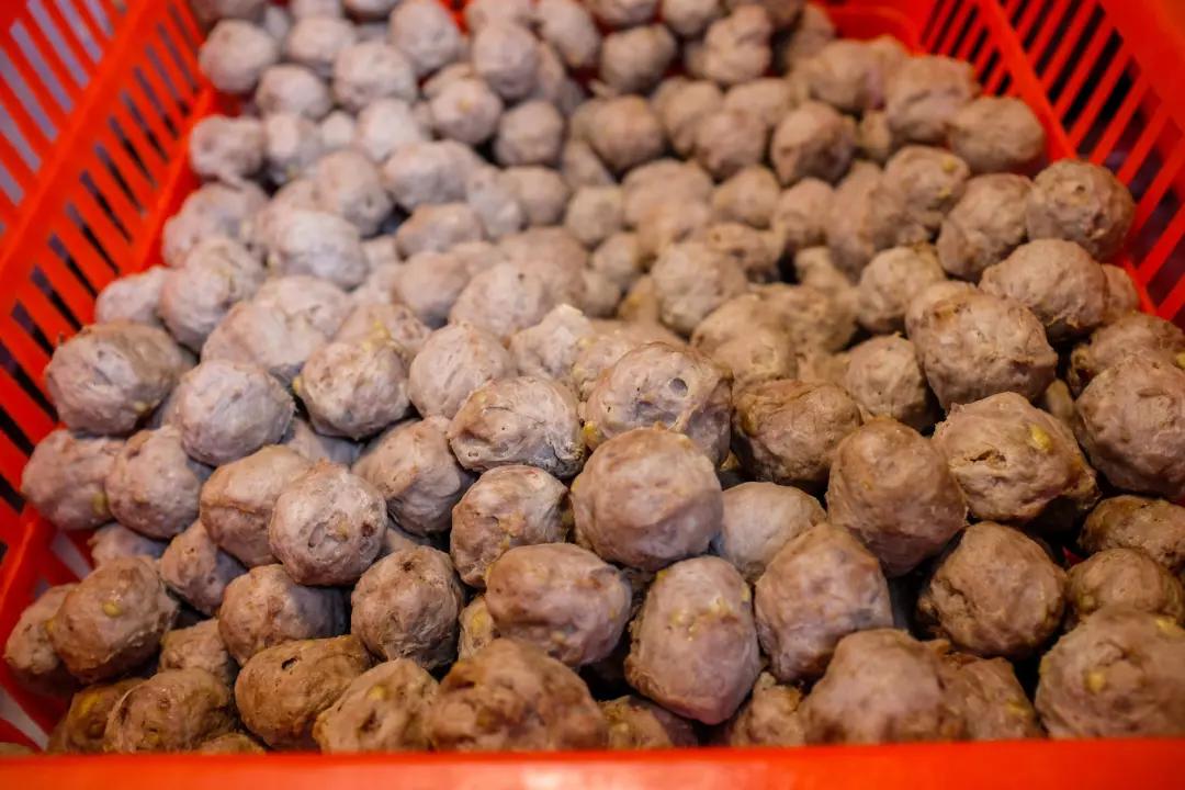 吃过的人都爱了！唯二能独立撑起美食纪录片的城市，你pick哪个？