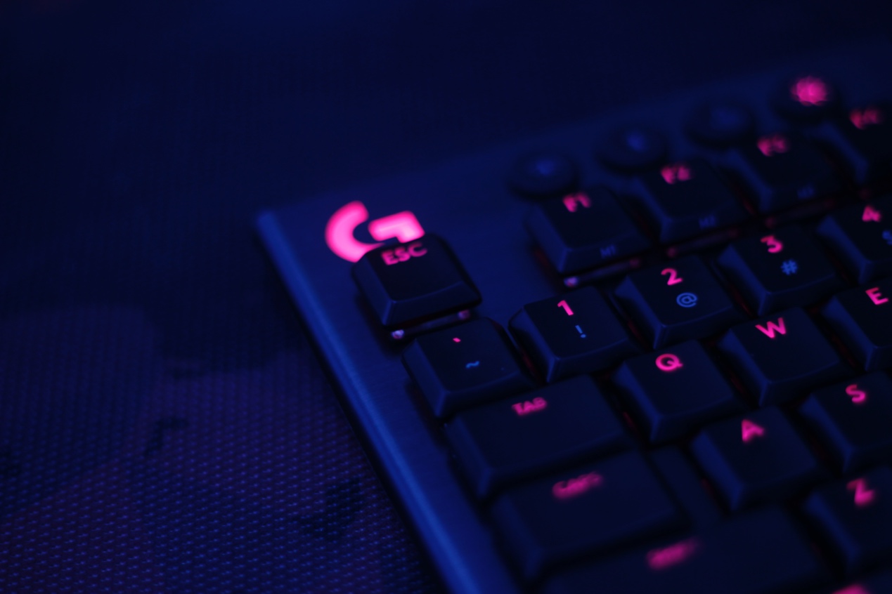 罗技gprox和g913键盘测评,罗技g913开箱测评