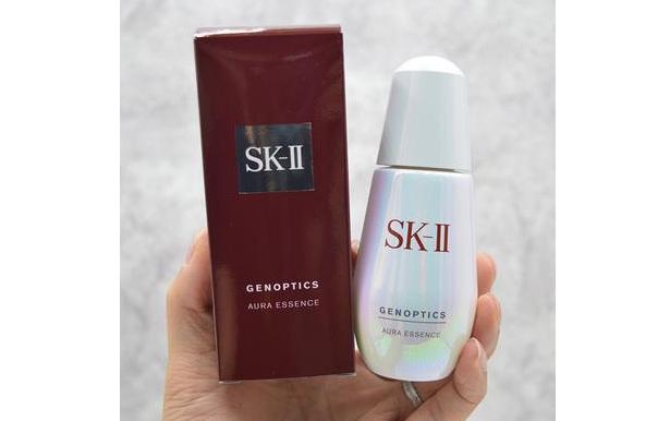 适合混油皮的美白精华液排行榜,适合白天最好用的精华液排行榜