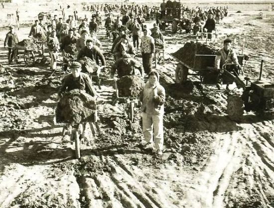 生产队时期和现在相比哪个阶段最好？农村90岁老大爷说出了真心话