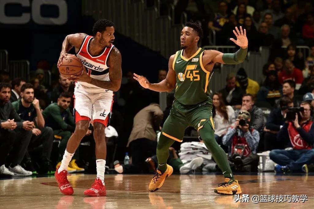 变向突破型后卫适合什么篮球鞋,六投四突的后卫适合什么篮球鞋