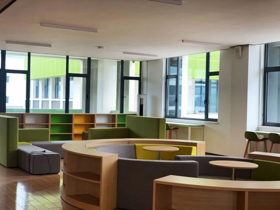 南京外国语仙林分校华侨城小学,南京仙林分校华侨城小学怎么样