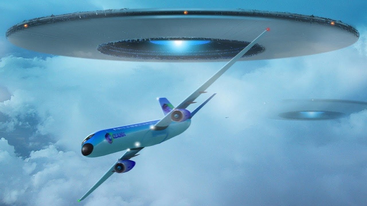 世界上八大“航空谜团”，日本机长跟踪UFO，被发现后瞬间消失