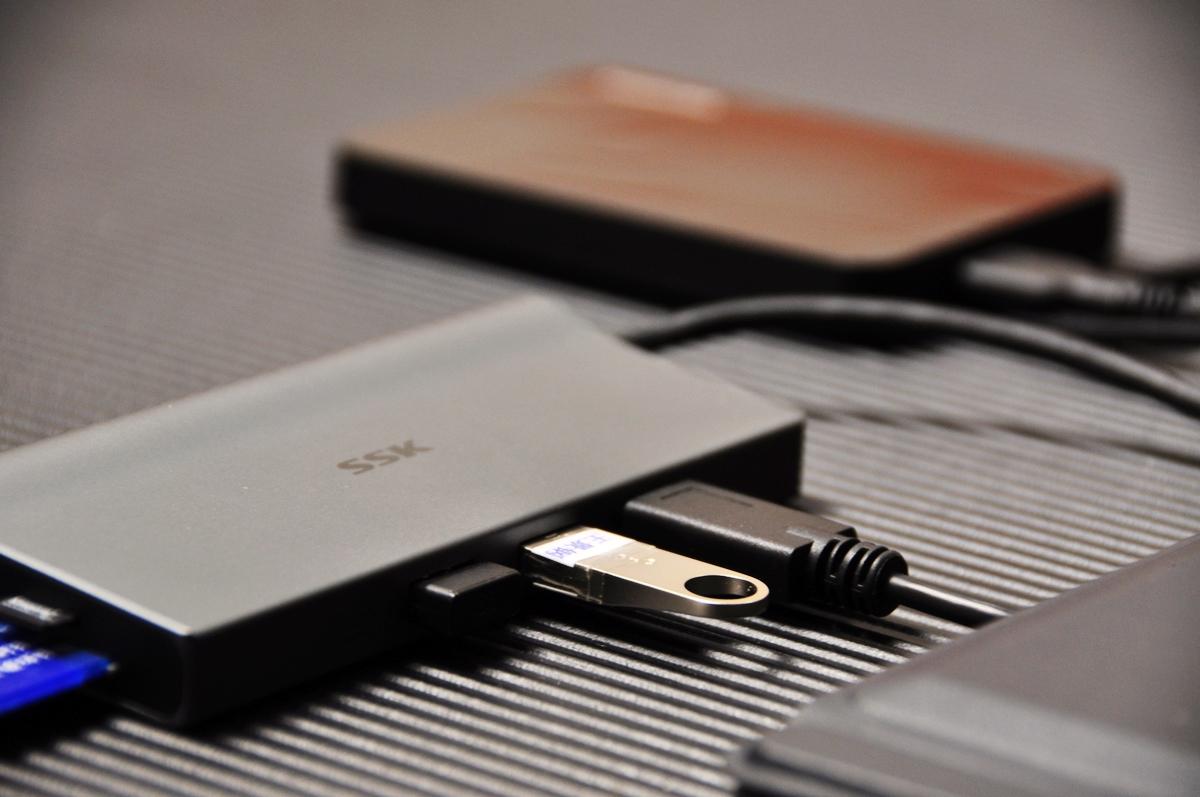 如何让轻薄本也能打游戏,ssk飚王c570