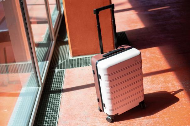 商场怎样挑选旅行箱,旅行箱怎么挑选不被盗