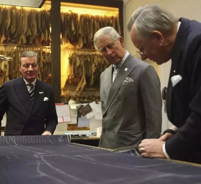 威廉、哈里、查尔斯王子同框太帅气!28个英伦绅士品牌拿走不谢
