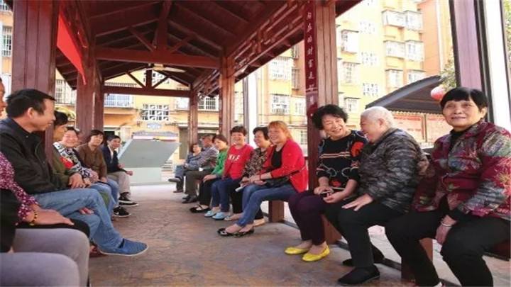 长沙市开福区金泰社区,老旧小区换新颜居民幸福笑开颜