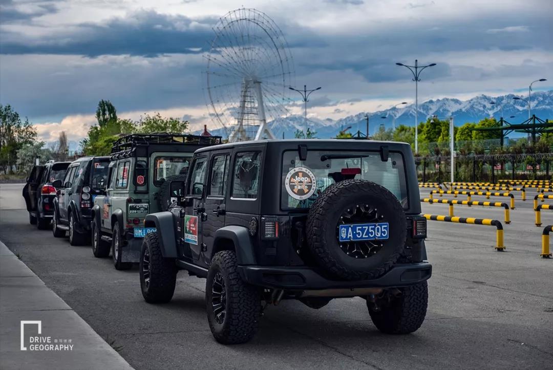 中国牌照车在国外自驾游,开中国牌照车去外国