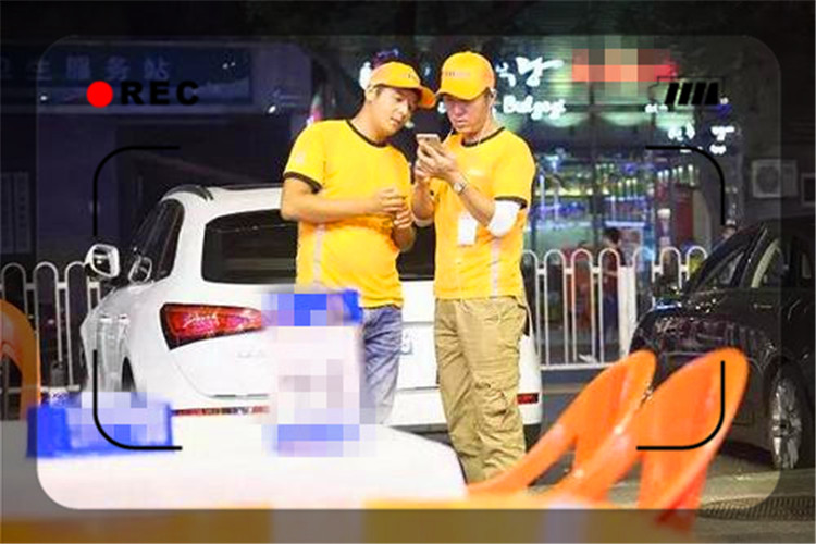 一个普通人，现在做什么工作能月入上万呢？这几个