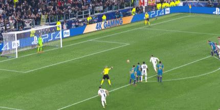 c罗霸气入场视频,c罗威武的视频