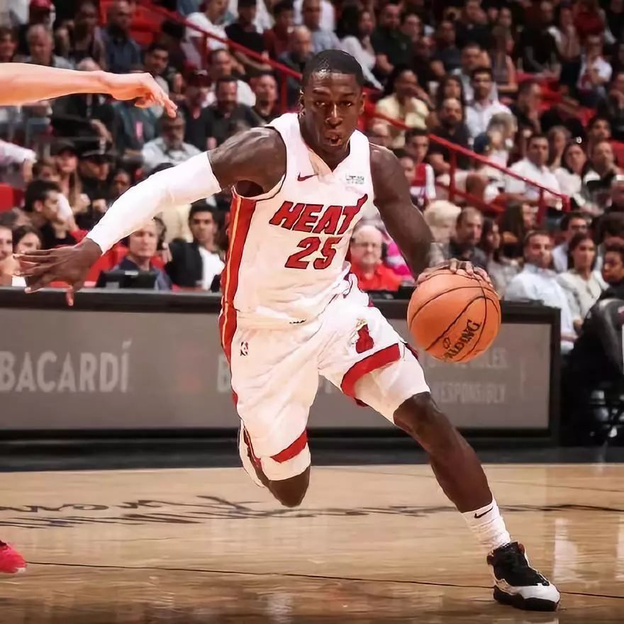 小库里季后赛表现,小库里有望明日复出吗