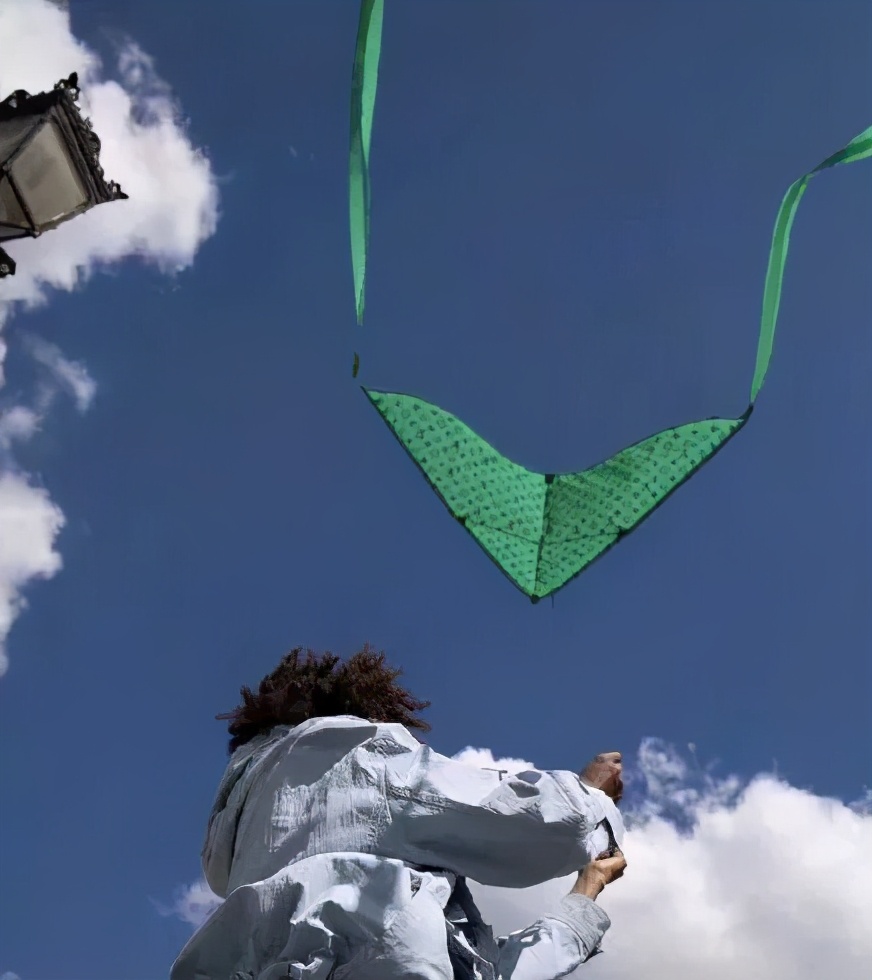 lv全新特价包,lv飞机包售价25万