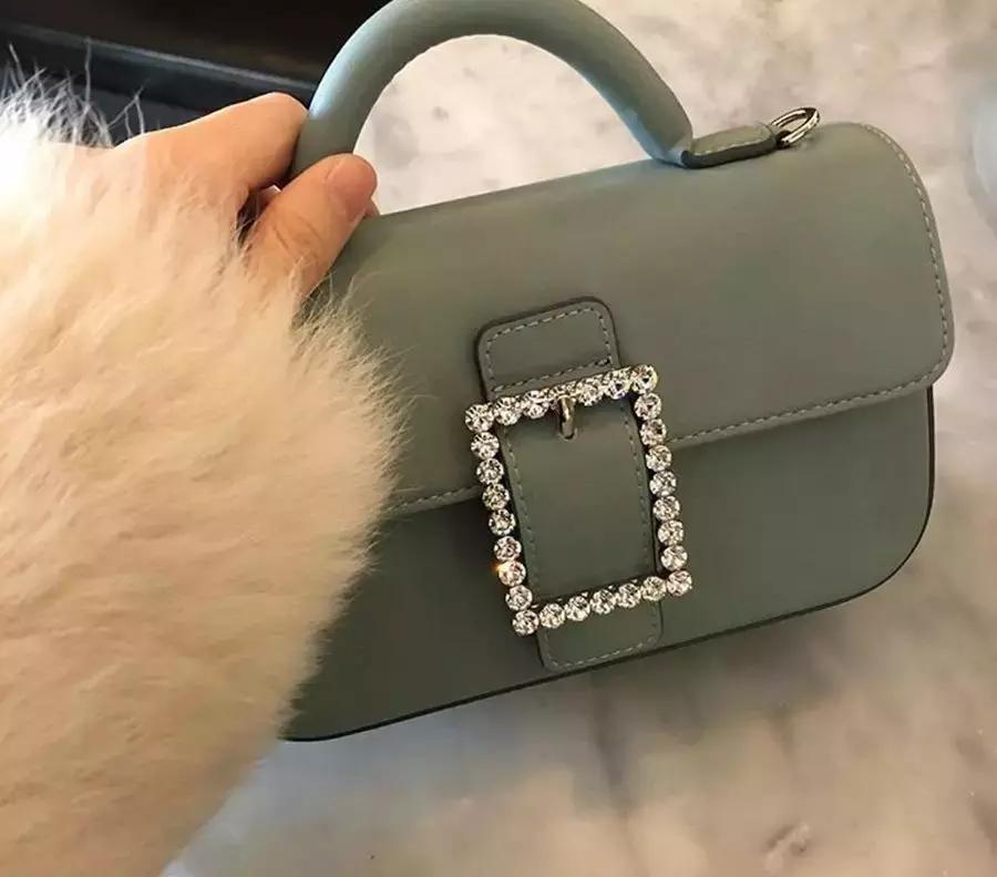 女生第一个入门名牌包怎么选,人生第一只名牌包怎么选