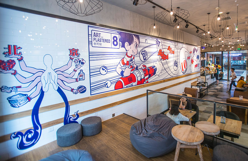 除了插画生猛，这家潮店如何把创意卖出上百万？