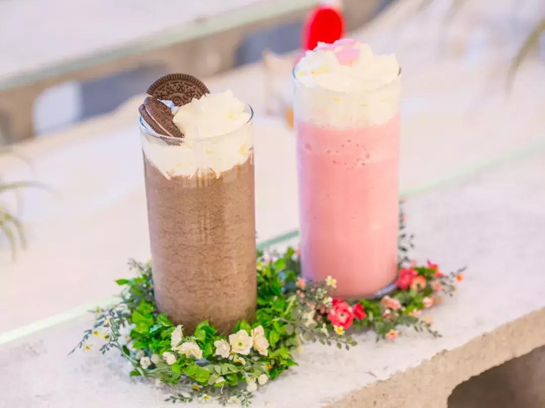 撩炸日韩少女心！风靡韩国的「花草系」咖啡店，韩国明星都爱去！