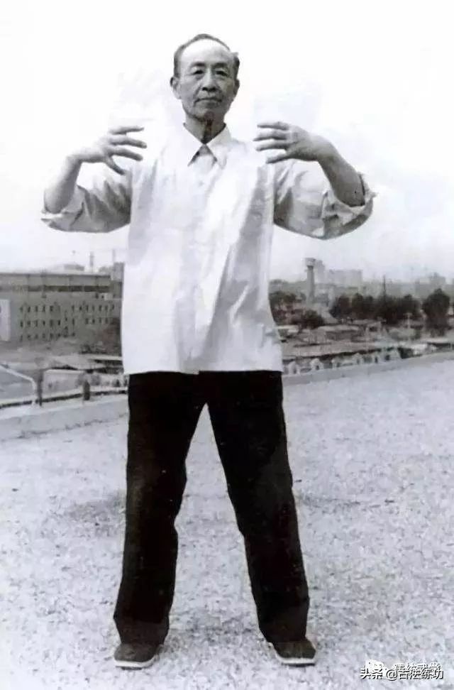 什么才是正确的含胸拔背,含胸拔背才是正确的姿势吗