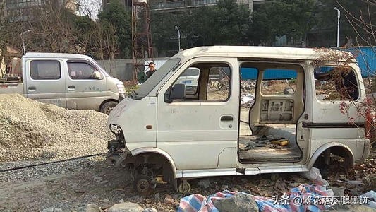 面包车发动机加速噪音大,面包车发动机提速好快