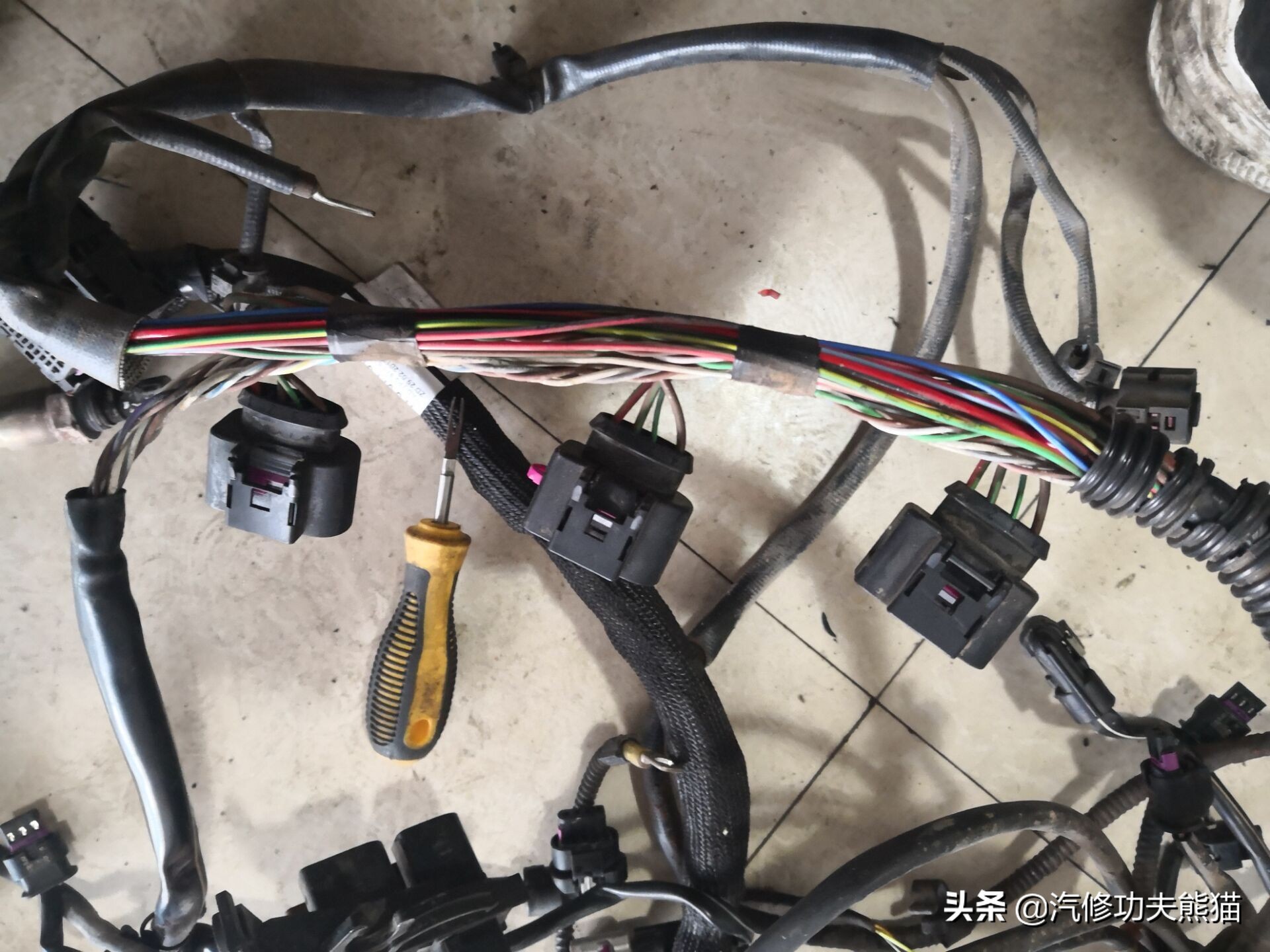 2020款保时捷卡宴s烧机油吗,保时捷卡宴免拆治理烧机油靠谱吗