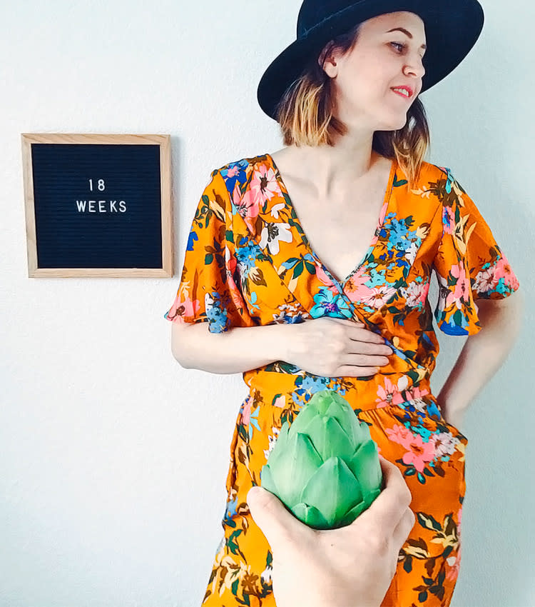 肚子里的宝宝不同时间对应的大小,怎么知道肚子里的宝宝长什么样