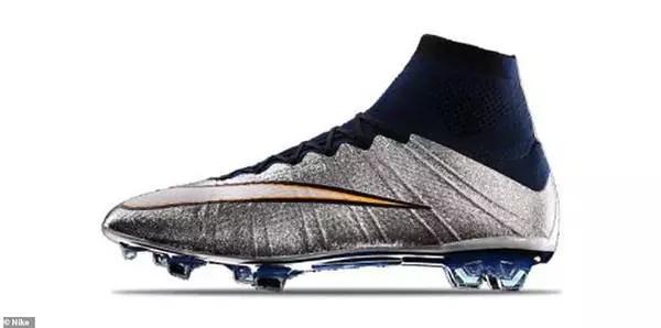 c罗的最新球鞋,c罗最新个人球鞋