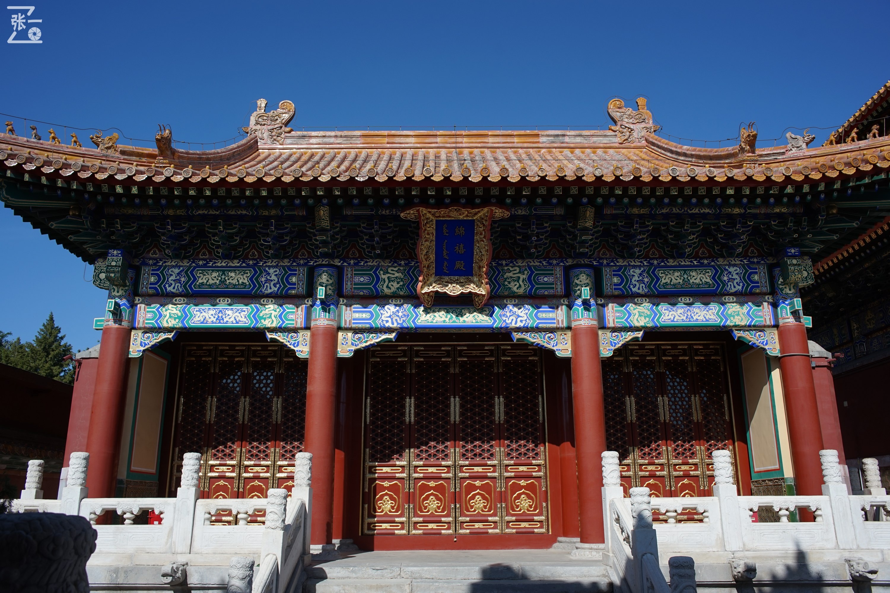 镜头测试：蔡司红T28/2.8+索尼微单A7实拍北京景山公园