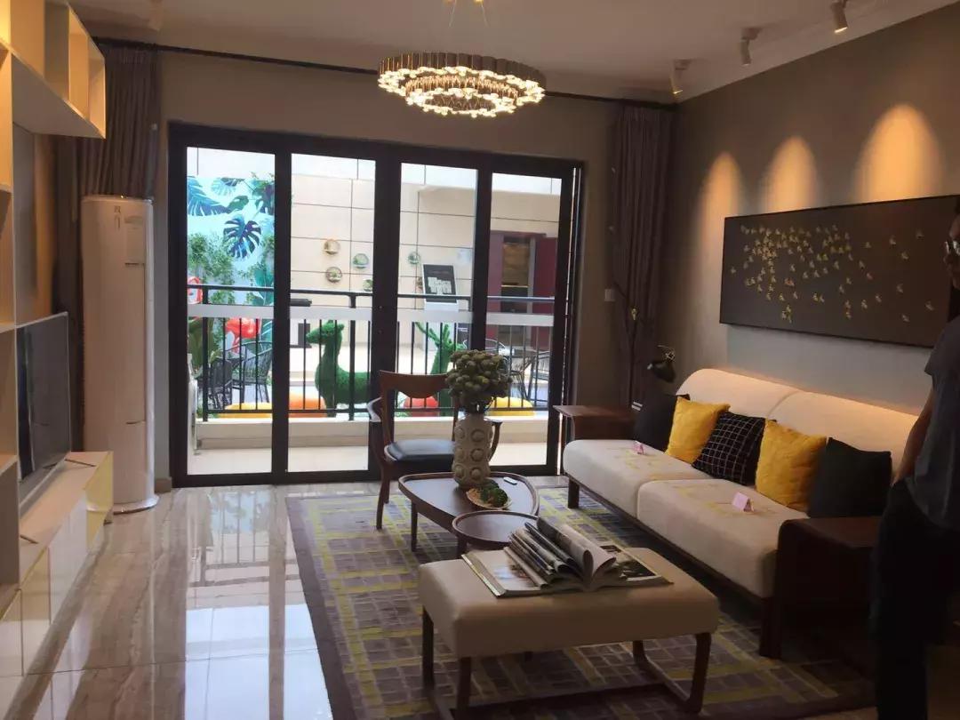 踩盘了解房源信息,温州龙湾滨海新区