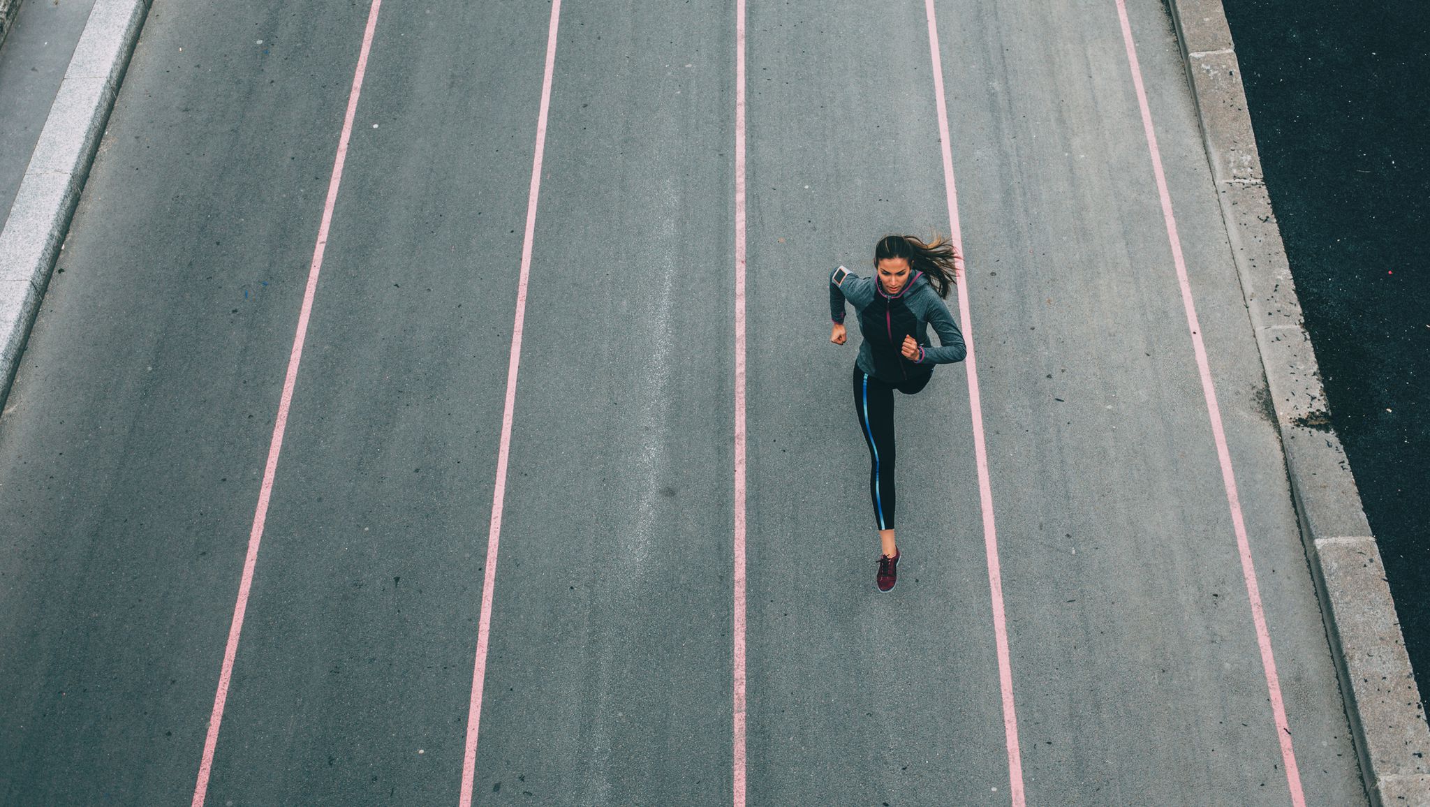 怎么样跑步才算正确跑步,怎样跑步才算有氧