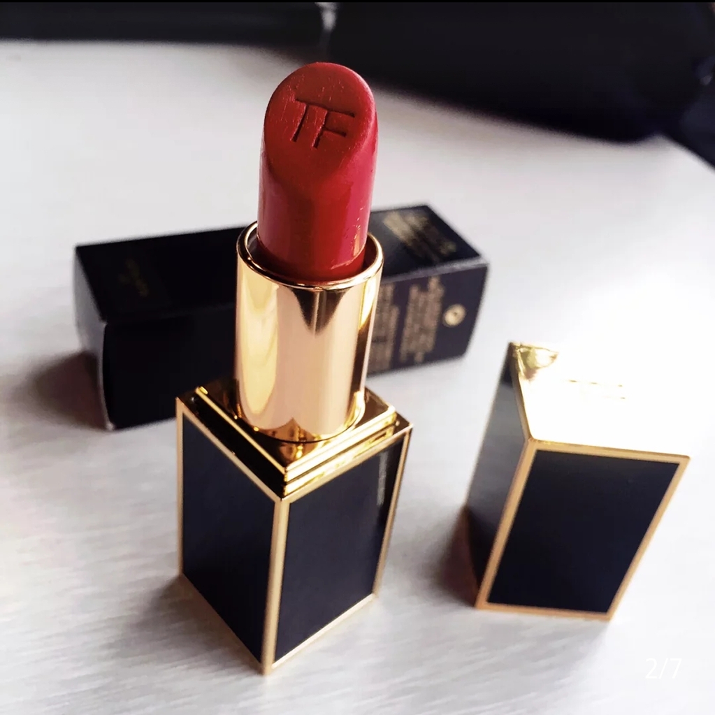 tf迷你黑管口红哪个颜色显白,tf口红16和小金条23哪个更显白
