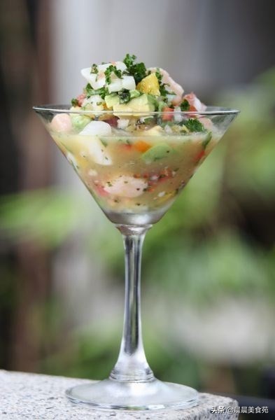 泰国曼谷街头美食草莓冰沙,泰国高档特色美食