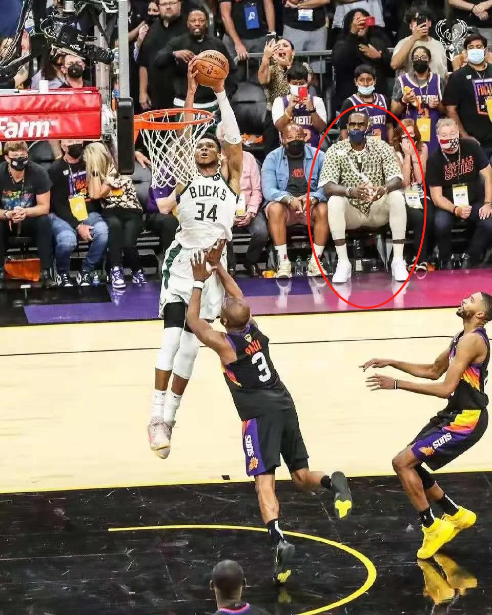 字母哥惊天隔扣尼克斯,字母哥隔扣詹姆斯的视频