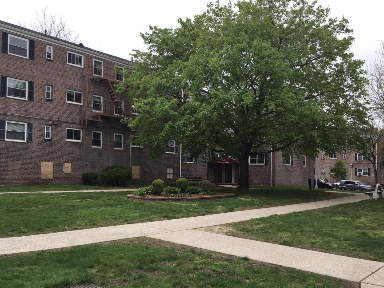 美国华人生活真实状况的视频,美国华人生活情况究竟如何