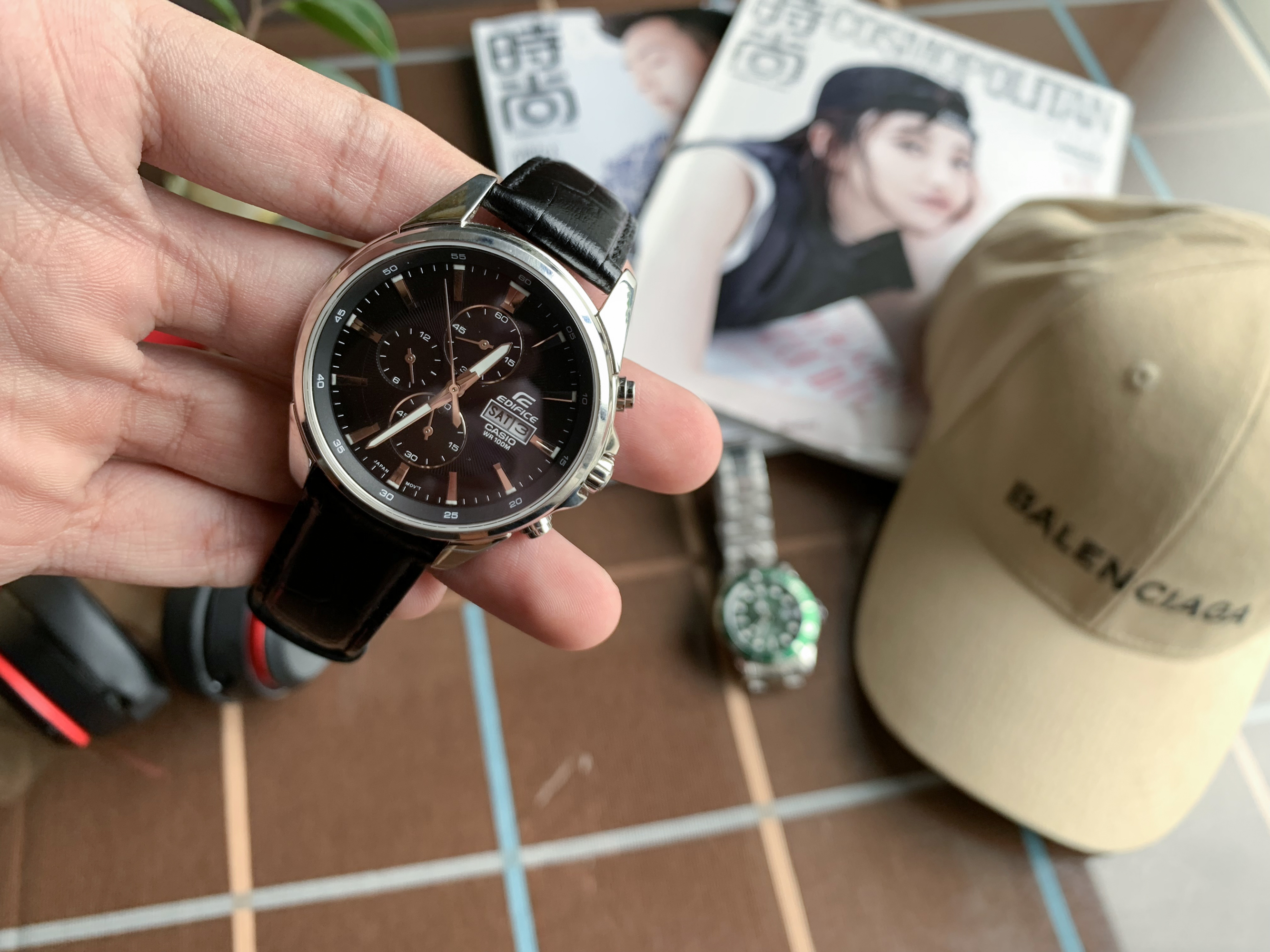 欧洲导游必买的十件东西,一个走遍世界的包包