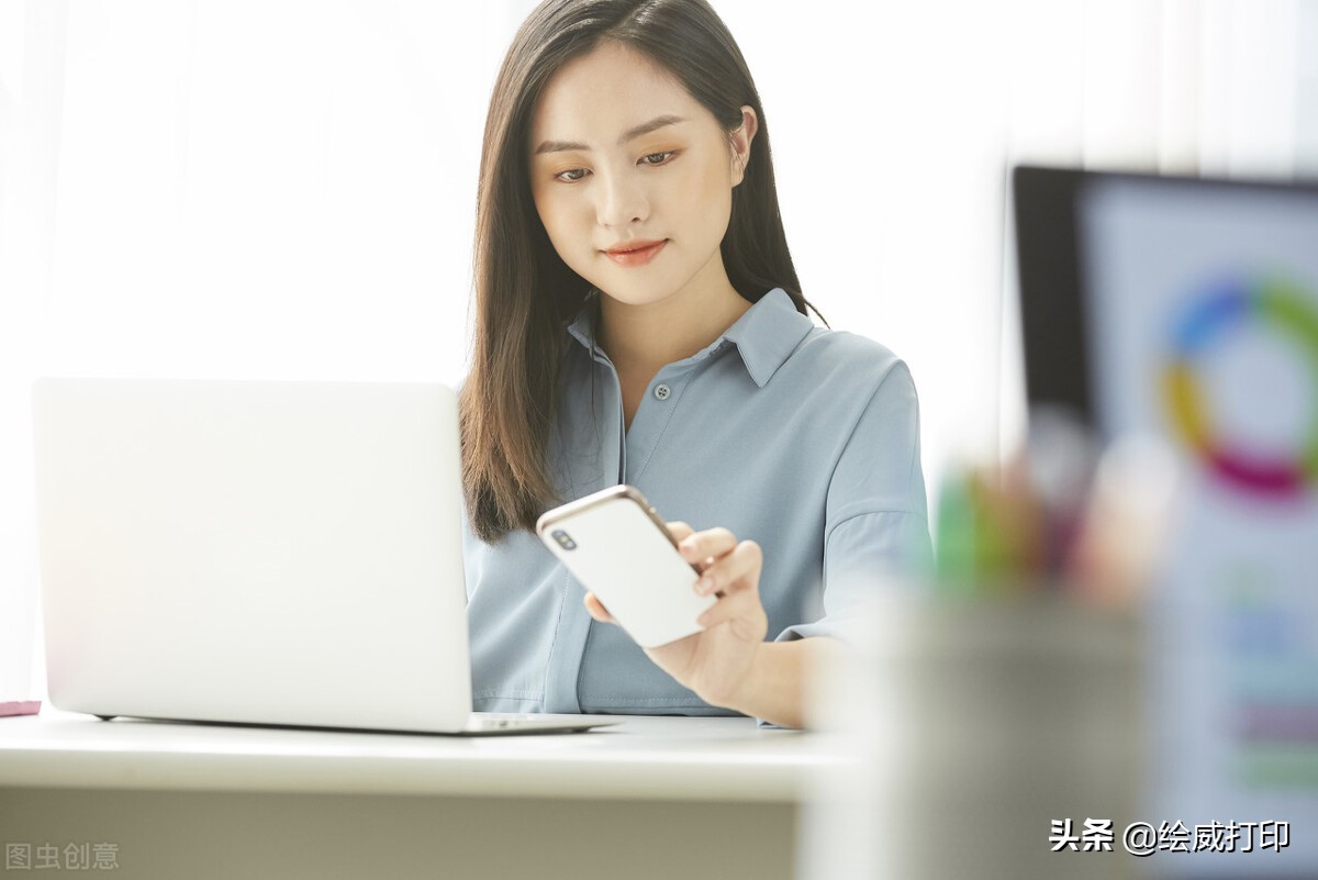 打印机进纸不顺畅怎么解决,打印机进不去纸总是跑偏怎么办