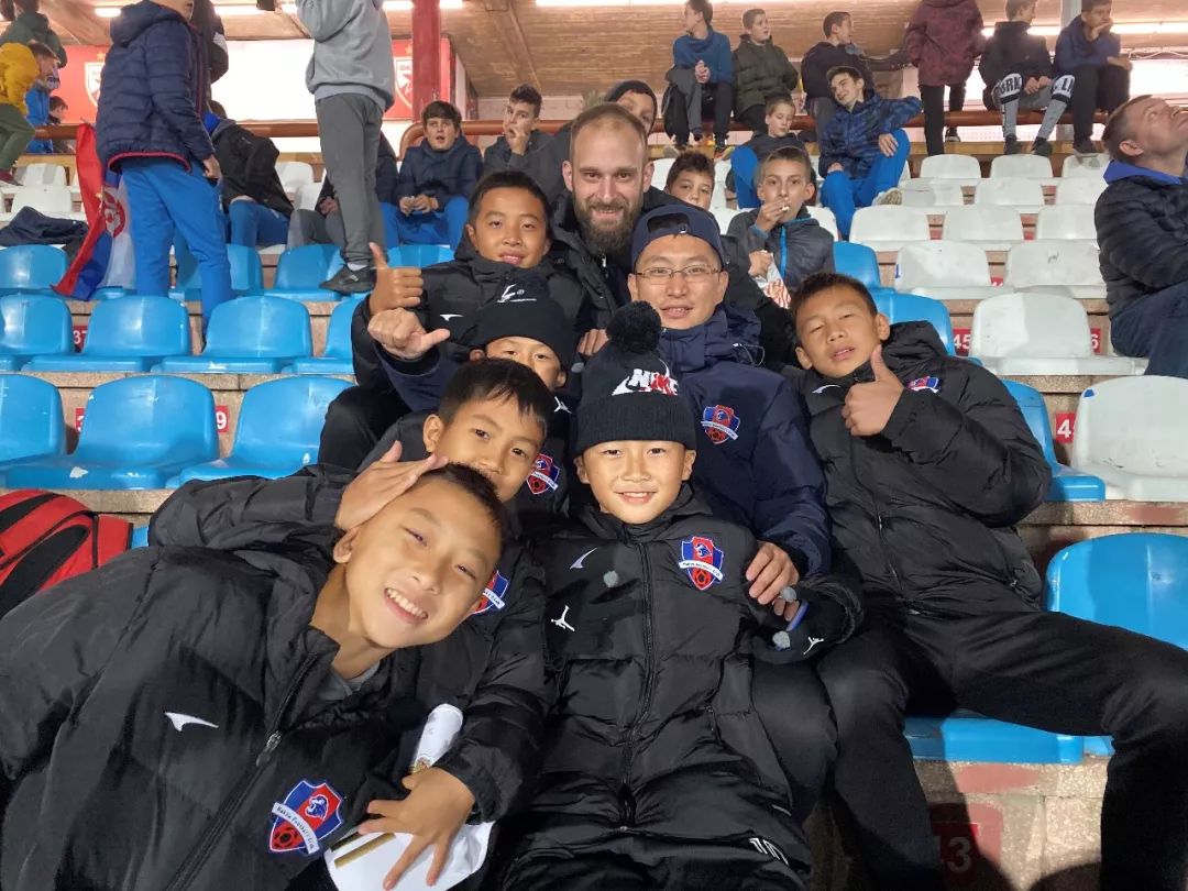 梅州客家队踢亚冠,梅州客家出征视频