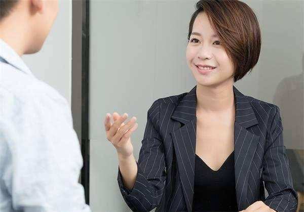 面试官邀请加入怎么回答,面试官介绍相亲