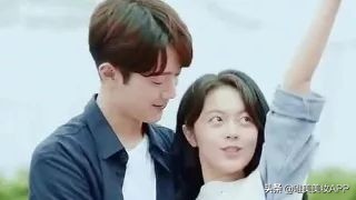 丑小鸭变天鹅惊艳,丑小鸭经过磨难终于变成天鹅