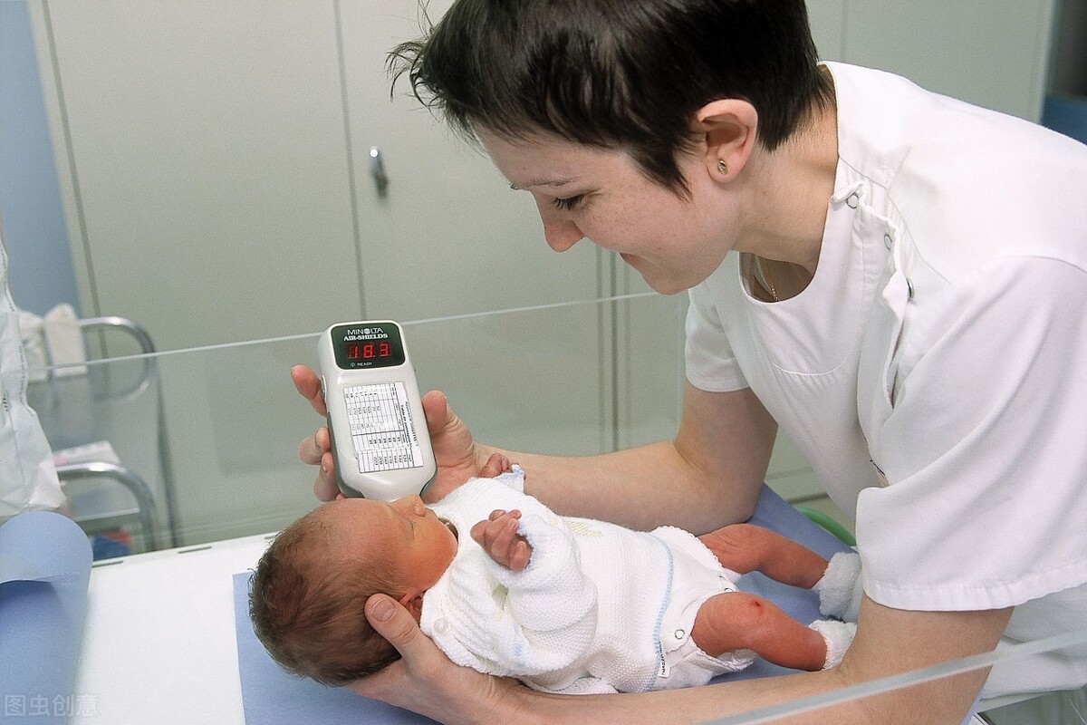 新生儿常见生理现象及护理方式,新生儿生理黄疸现象
