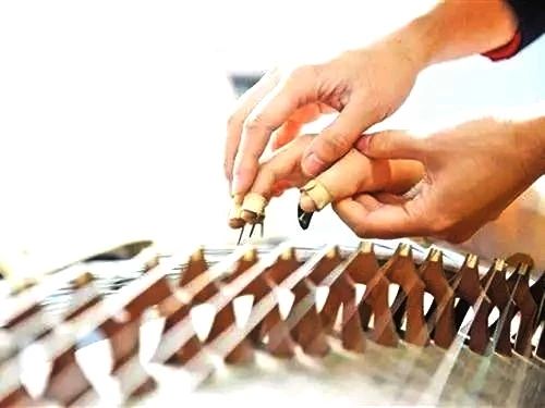 浪淘沙古筝乐谱背谱技巧,简单好背谱的古筝古风曲