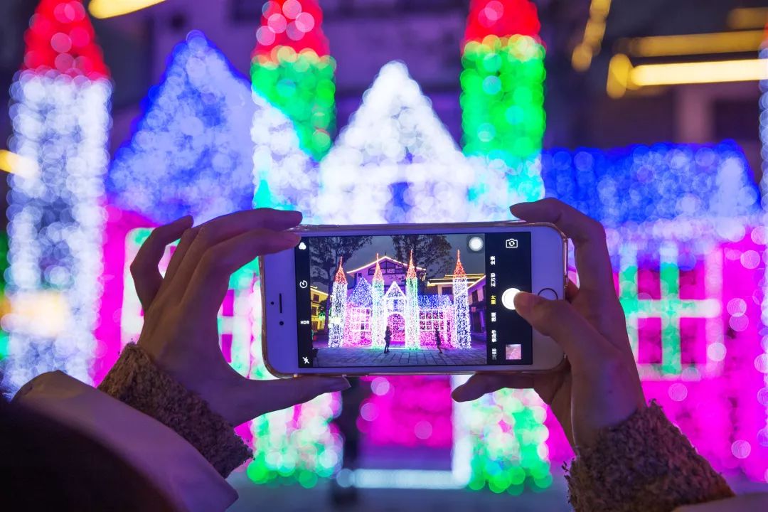 适合夜晚拍照的小众旅游点,热乎又好玩可以拍照的旅游地点