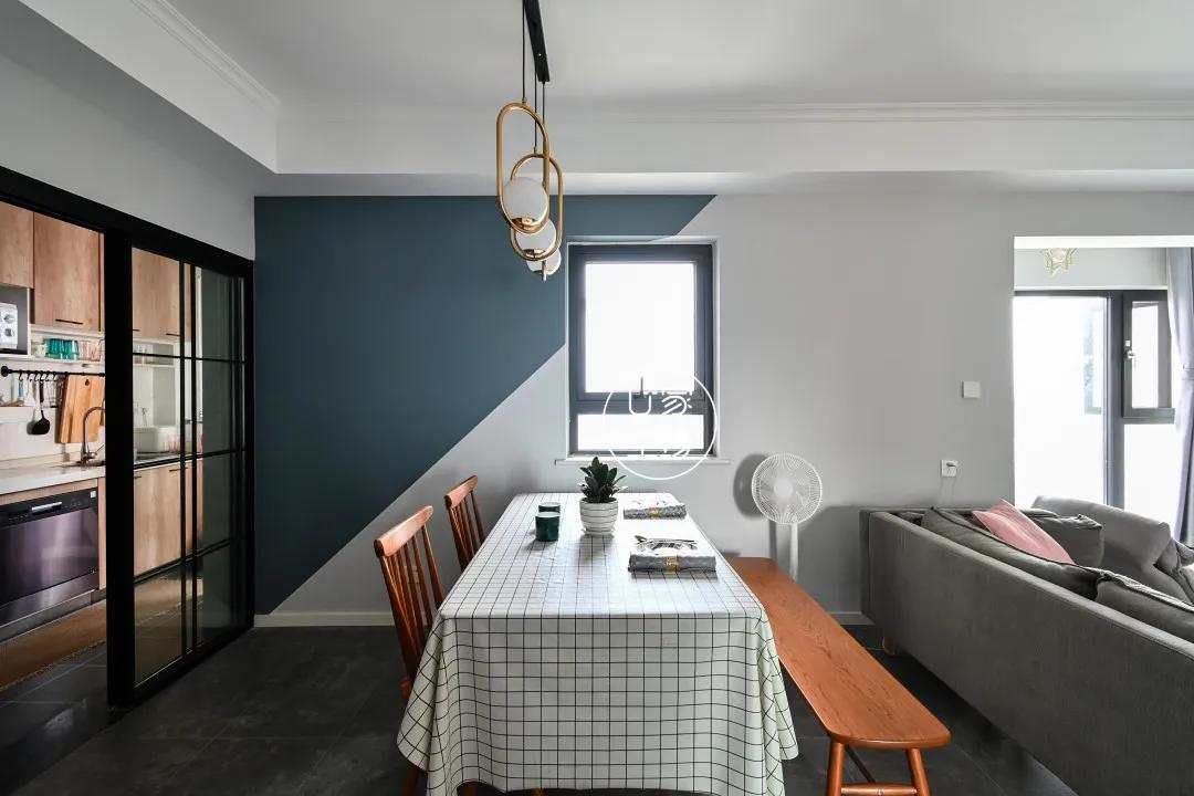 墙面拼色怎么刷,一面墙拼色怎么刷好看