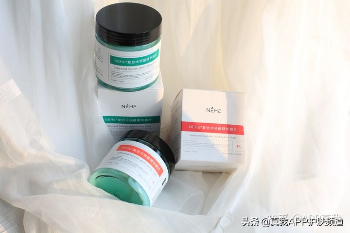 下巴和脖子交界处长痘痘和闭口,40岁女性下巴脖子长痘痘咋调理