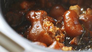 遇到猪最怕什么,碰到大猪草怎么办