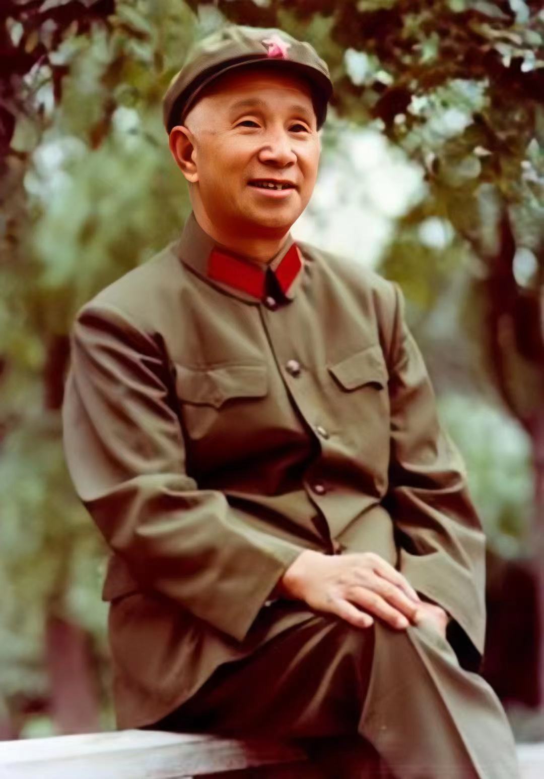 粟裕大将习武史：拿癞蛤蟆练习枪法，被国民*党**传言有三头六臂