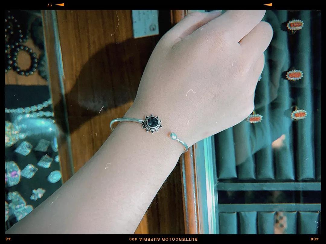 *局骗**和微笑,3000元带你体验双面尼泊尔