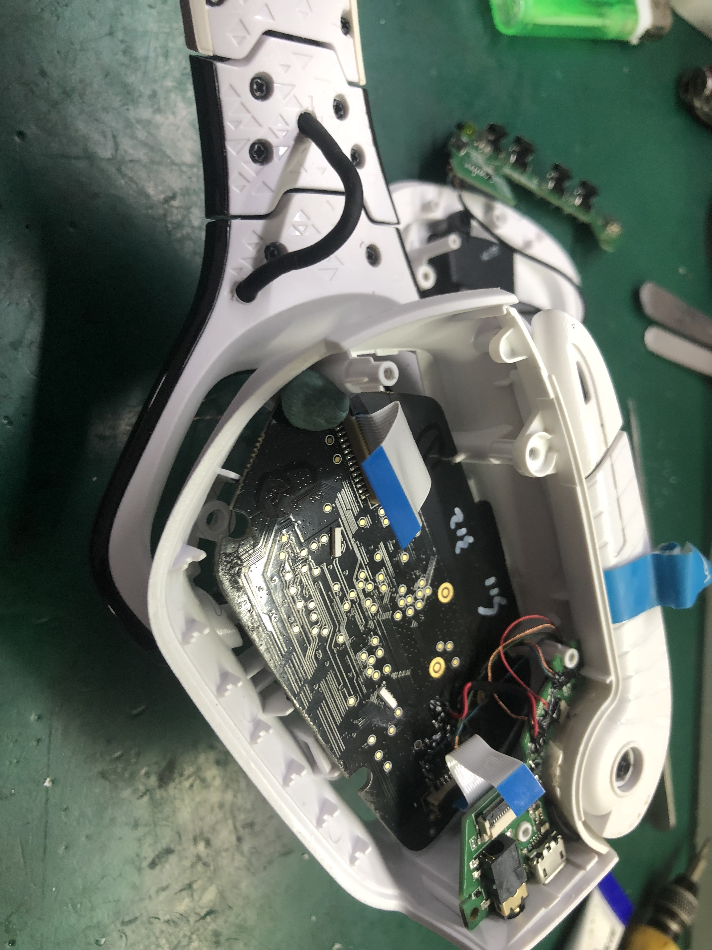 罗技无线耳机g933s能不能和gpro通用,罗技耳机g933s支架