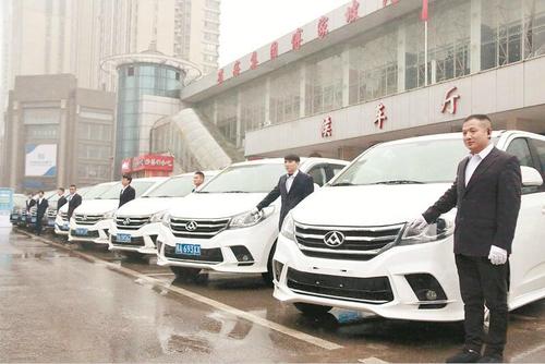 汽车租赁与汽车客运服务,汽车租赁不含小轿车