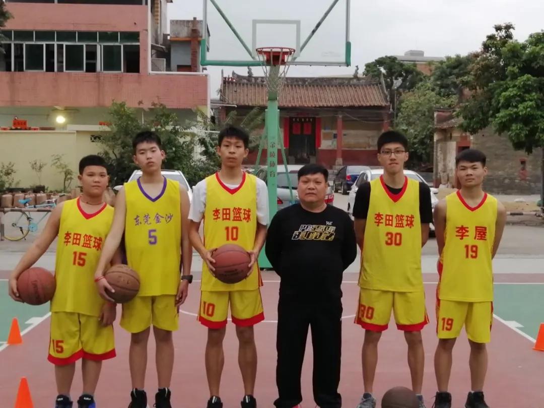 半决赛爆砍46分！东莞球王大战三外援！还一度献上*力暴**补扣...